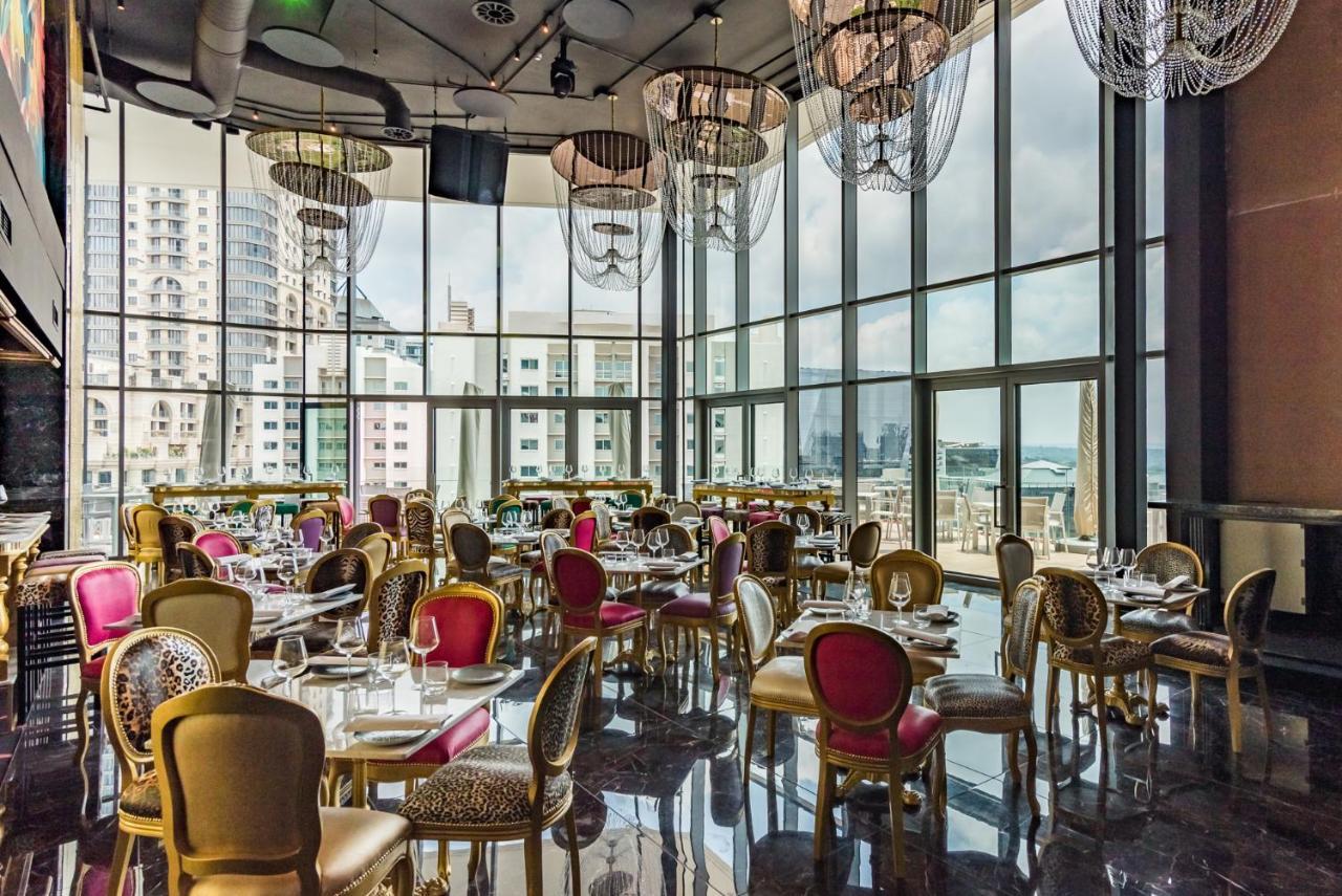 Hotel Sky Sandton 요하네스버그 외부 사진