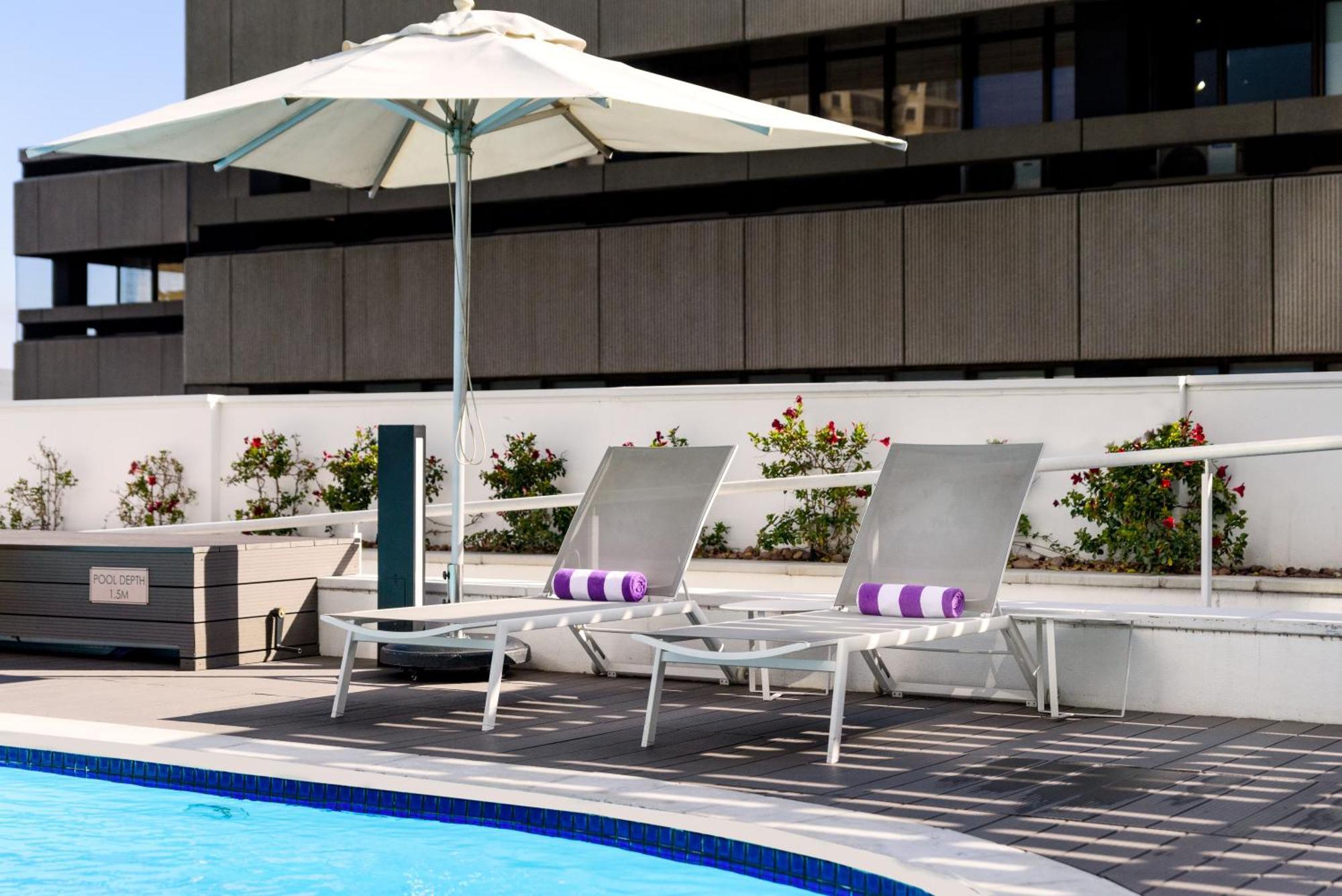 Hotel Sky Sandton 요하네스버그 외부 사진