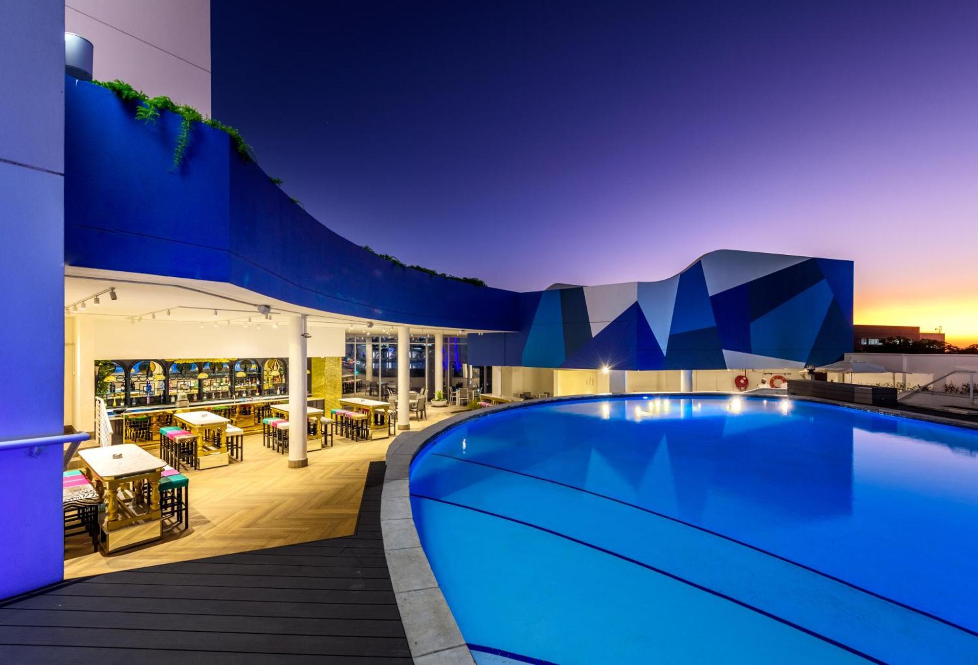 Hotel Sky Sandton 요하네스버그 외부 사진